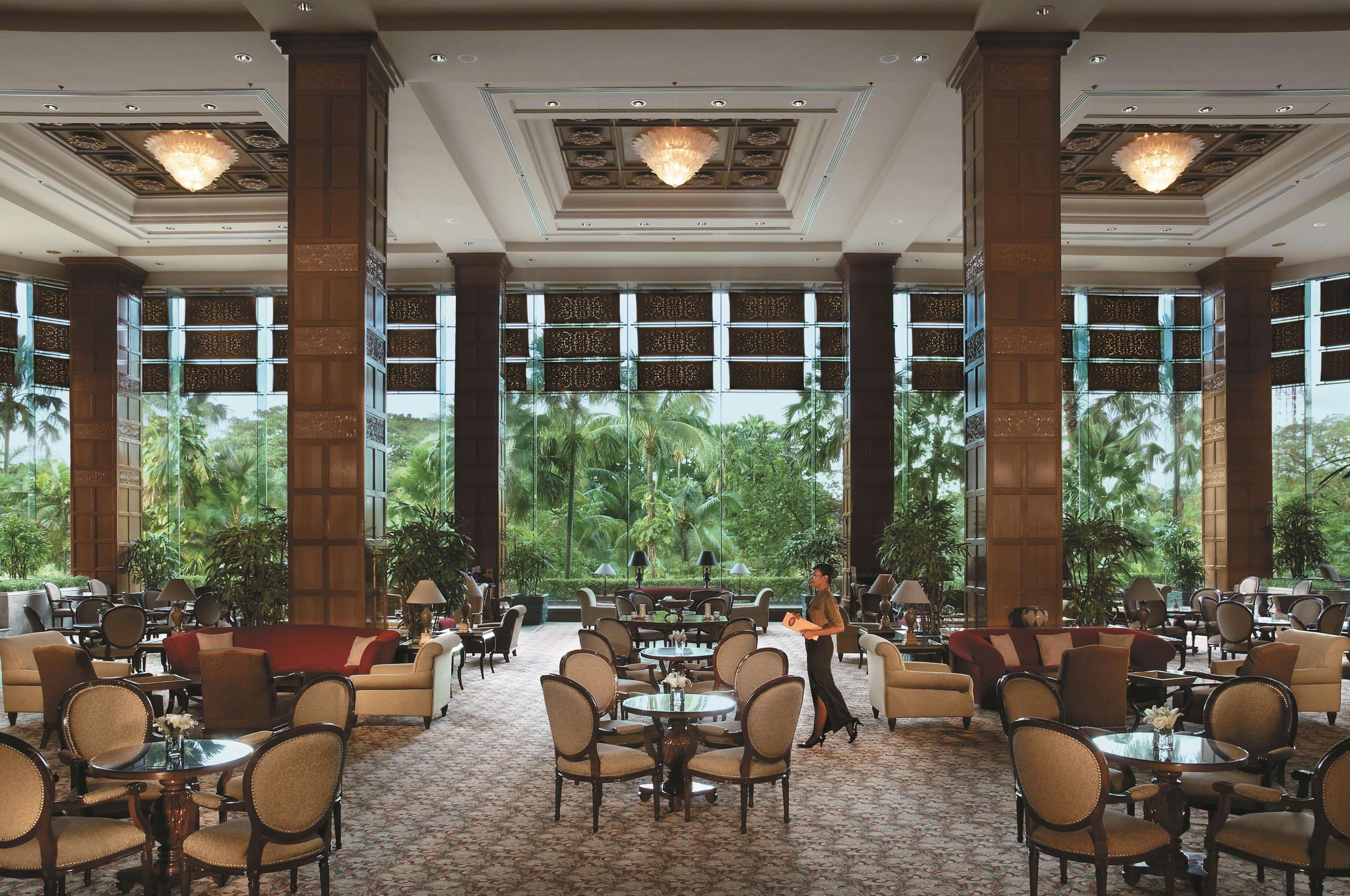 Shangri-La Surabaya Dış mekan fotoğraf