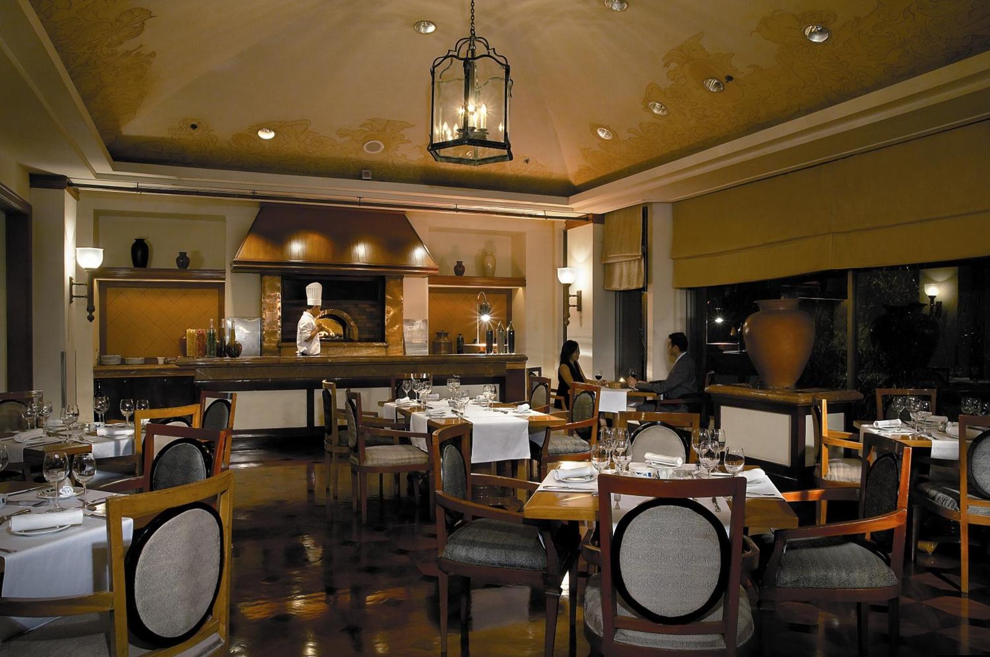Shangri-La Surabaya Dış mekan fotoğraf